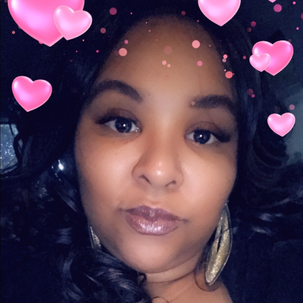 Meet your Posher, Shanee